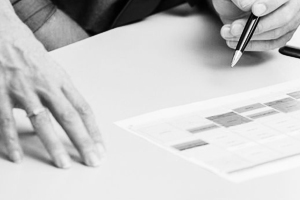 蓄電池的內阻，值越大越好，還是越小越好？